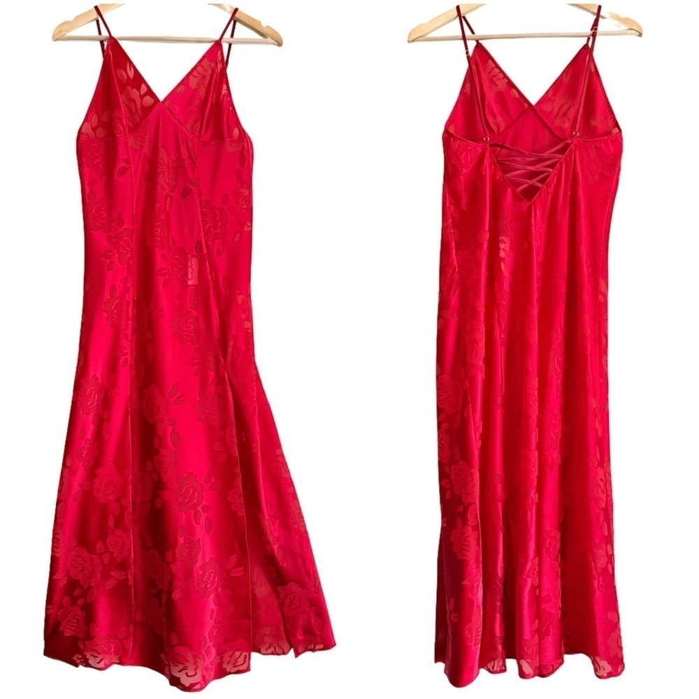 VICTORIA'S SECRET VS Archives Burnout Satin Red Lingerie The Slip Dress S/P NWT - Picture 2 of 9